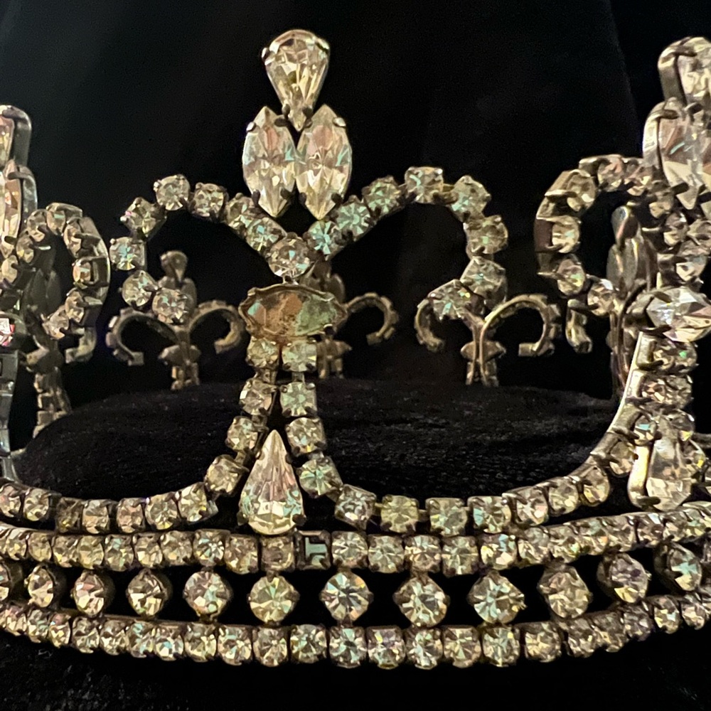 Crystal Rhinestone Vintage Pageant Crown - Picture 2 of 5